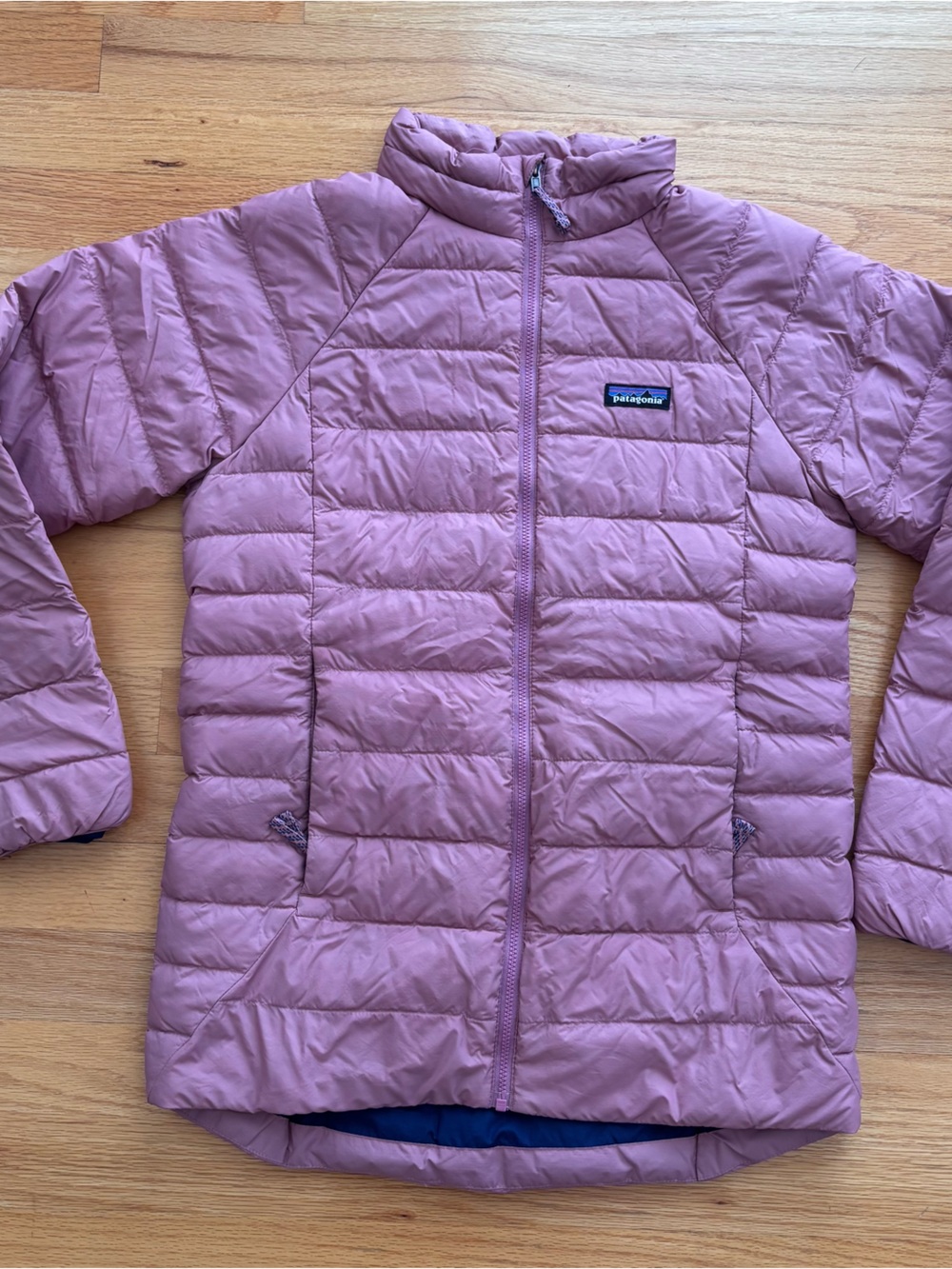 Patagonia Kids Girls Down Jacket in Dusty Rose